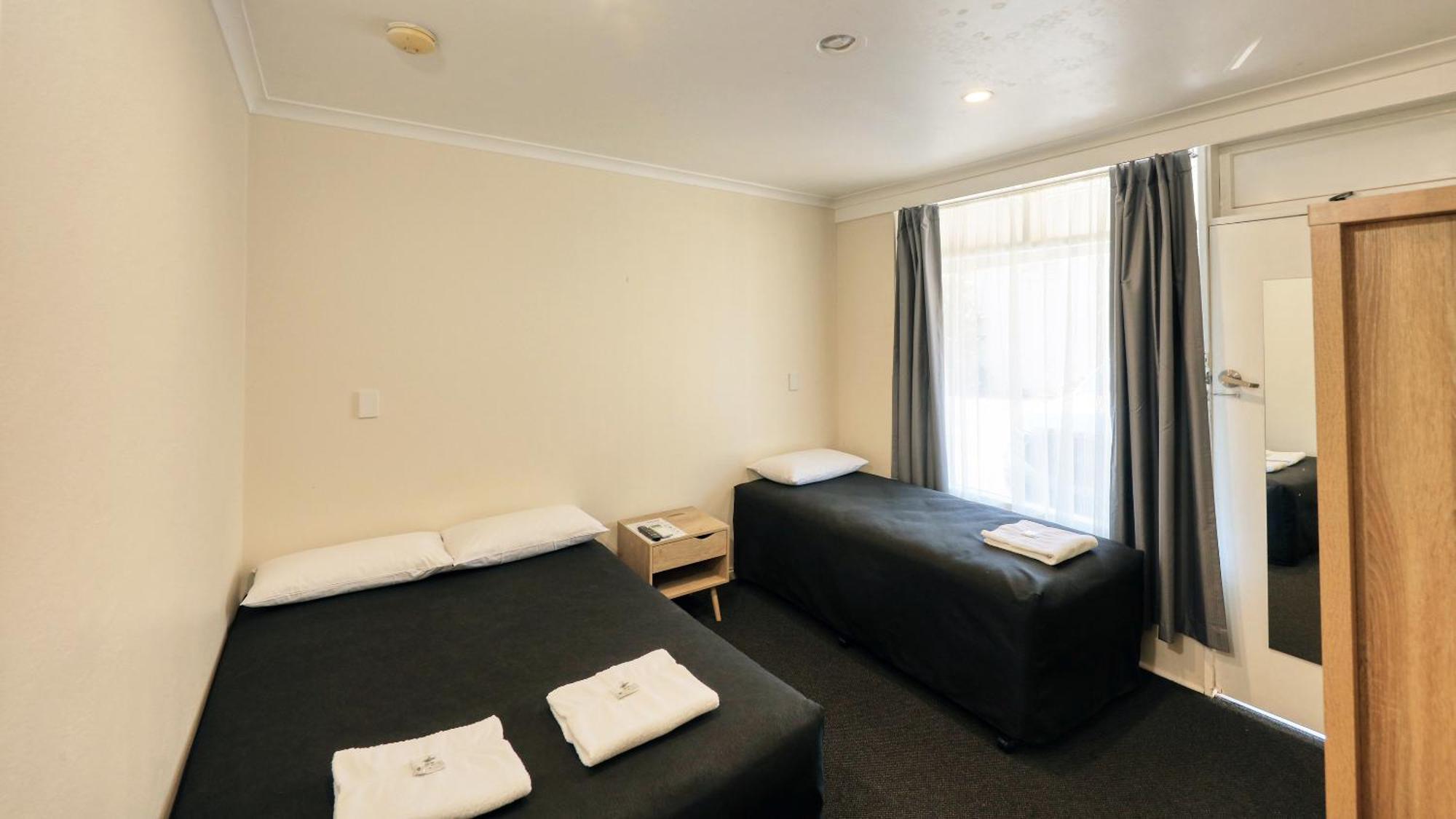 Coachman Hotel Motel Parkes Esterno foto