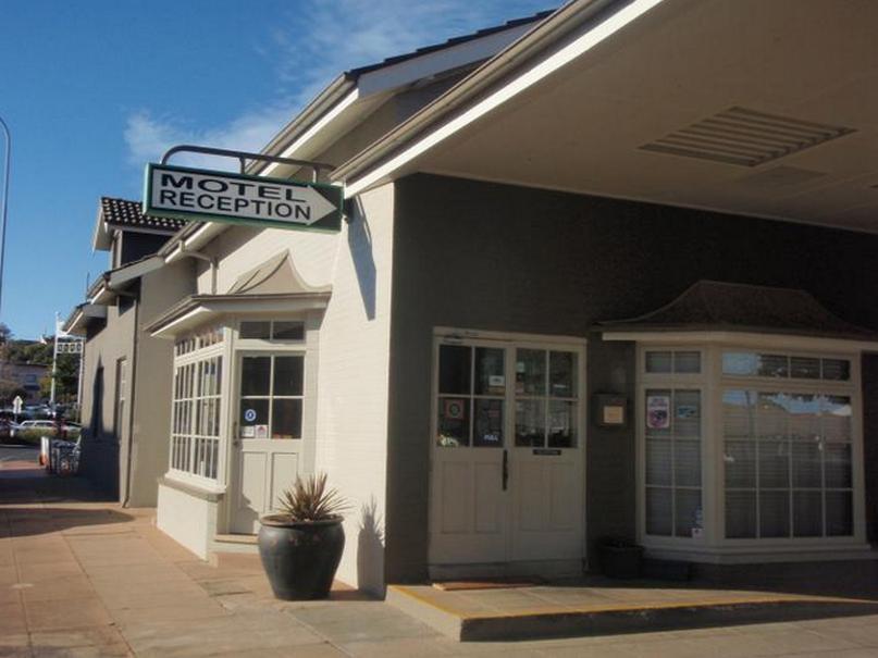 Coachman Hotel Motel Parkes Esterno foto